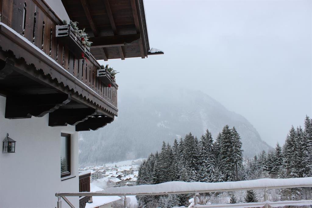 Das Zauberhaft Mayrhofen Exterior photo